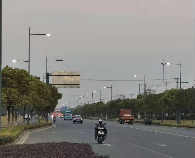 Jiangsu Wuxi Lingang street light energy-saving project